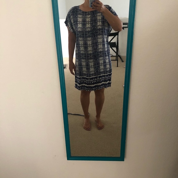 BLL SHIFT DRESS - Picture 1 of 5